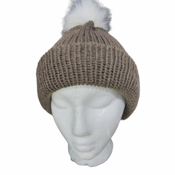Hand Knit Brown Beanie Faux Fur Pom - Picture 4 of 6